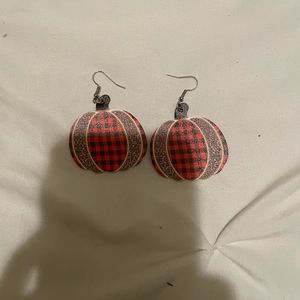 Fall Pumpkin Earrings